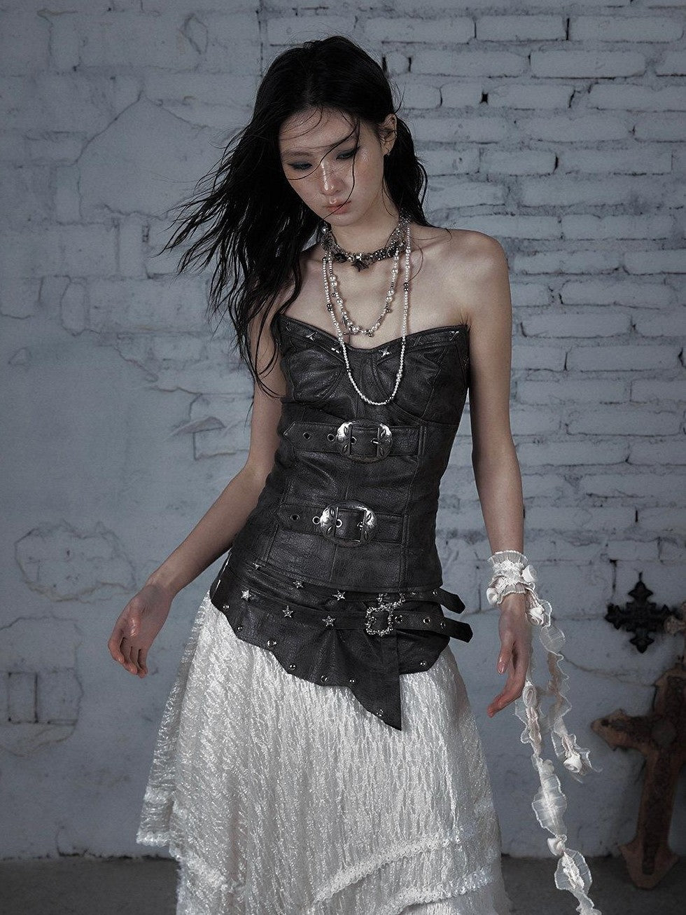 NO ROMANCE Vintage Punk Embellished Slim Women'S Pu Leather Tube Tops / Bandeaus