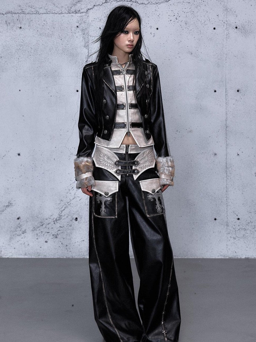 NO ROMANCE Washed Black Colorblock Fur Panel Layered Street Punk Women'S Leather Jackets