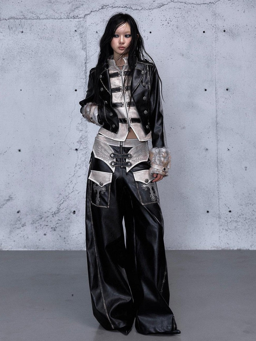 NO ROMANCE Washed Black Colorblock Fur Panel Layered Street Punk Women'S Leather Jackets