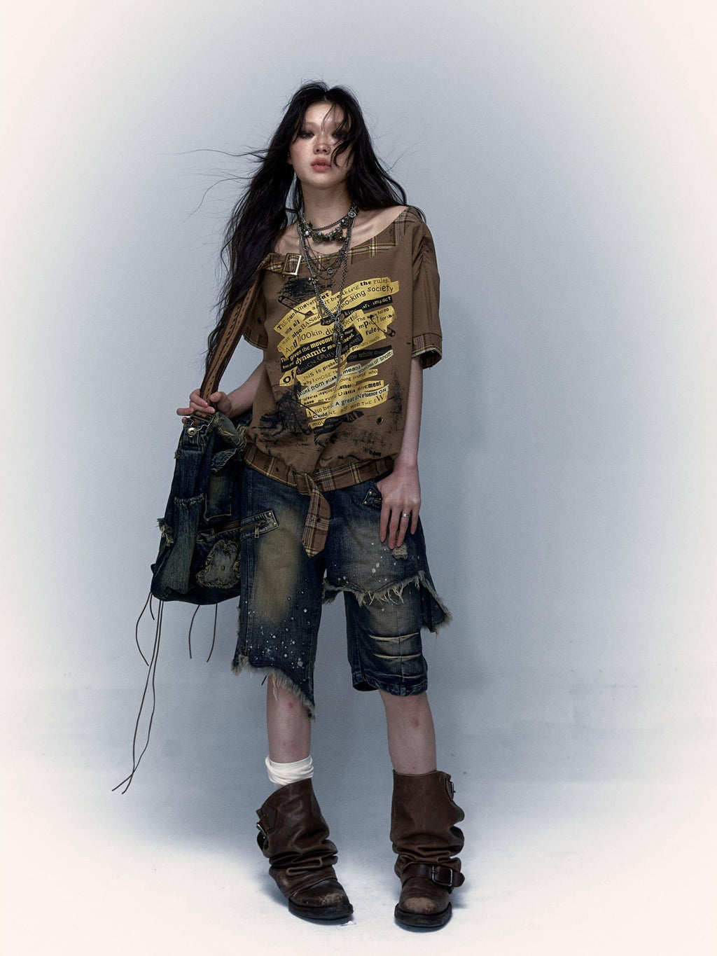 NO ROMANCE Washed Distressed Ripped Punk Street Wide Leg Women'S Lightweight Denim Shorts