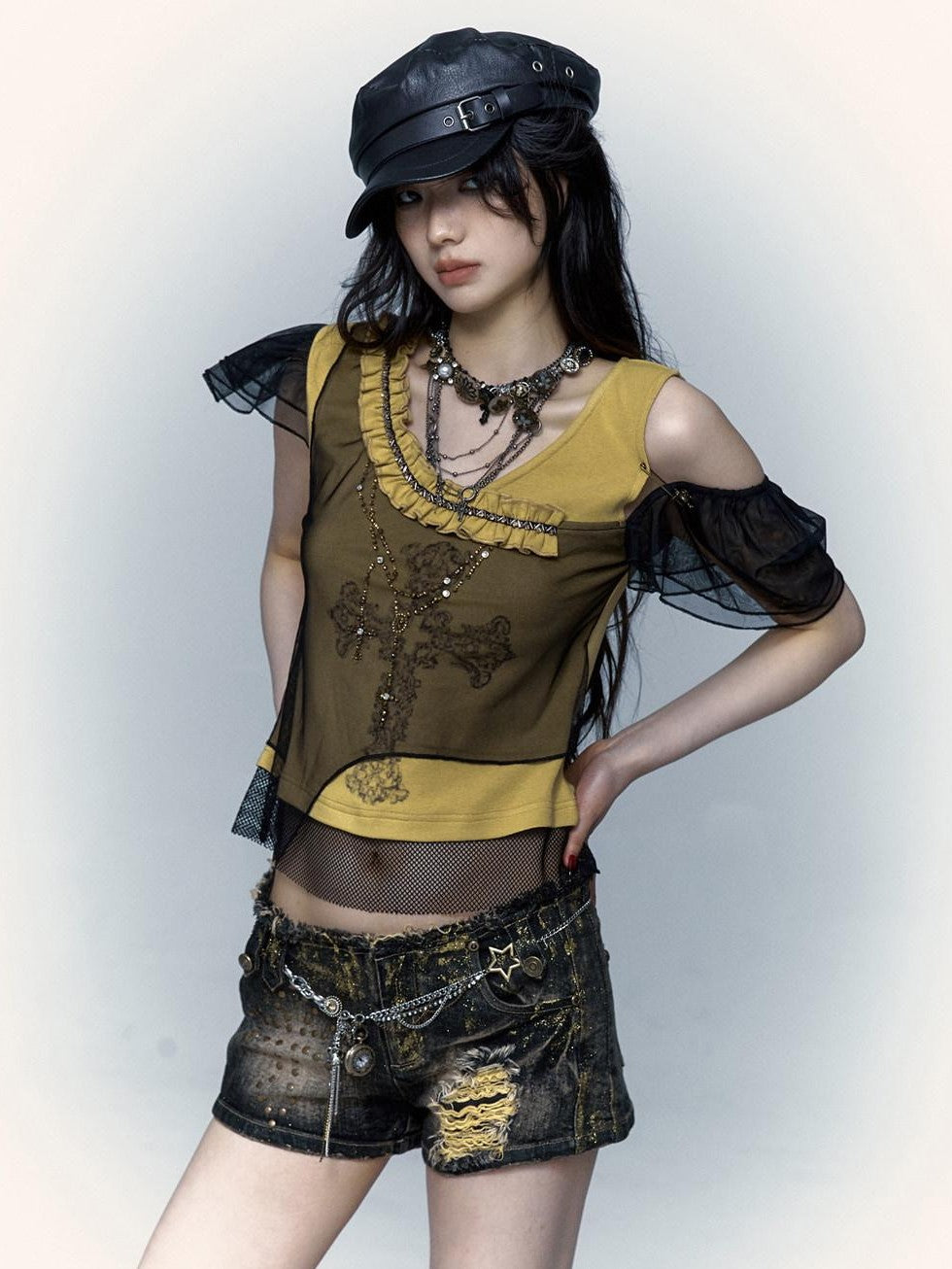 NO ROMANCE Yellow Black Asymmetric Rhinestone Cross Print Women'S Short Sleeve T-Shirts