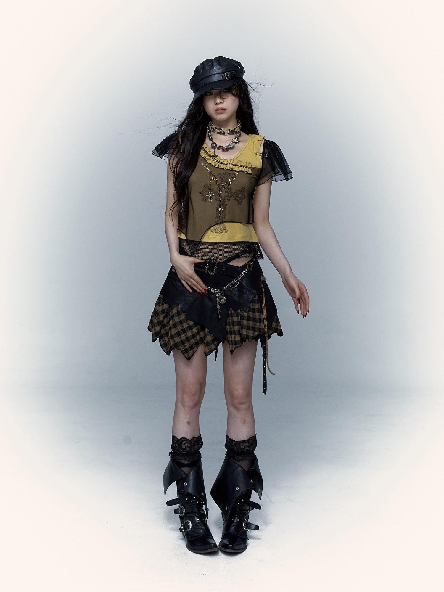 NO ROMANCE Yellow Black Asymmetric Rhinestone Cross Print Women'S Short Sleeve T-Shirts