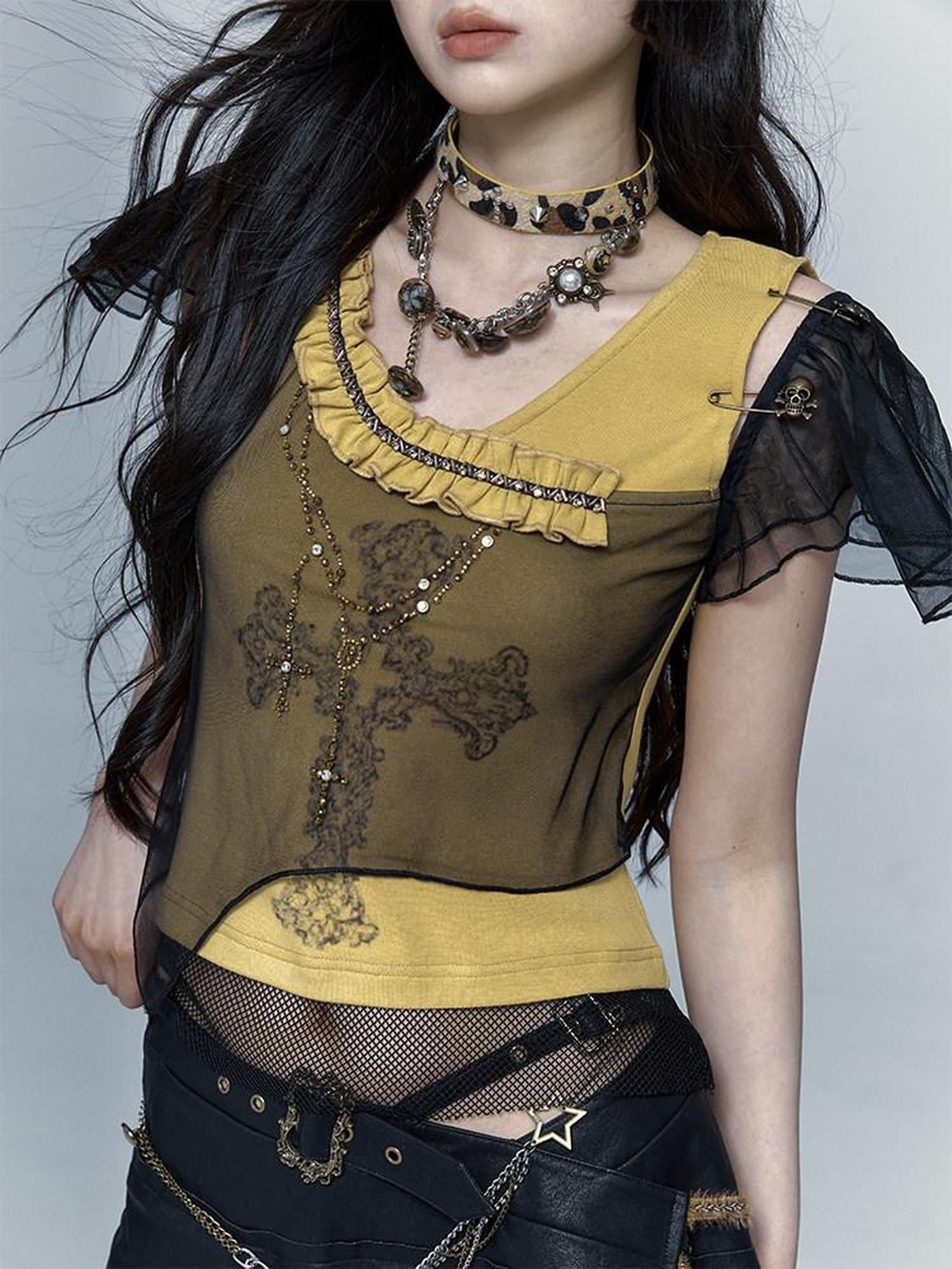 NO ROMANCE Yellow Black Asymmetric Rhinestone Cross Print Women'S Short Sleeve T-Shirts