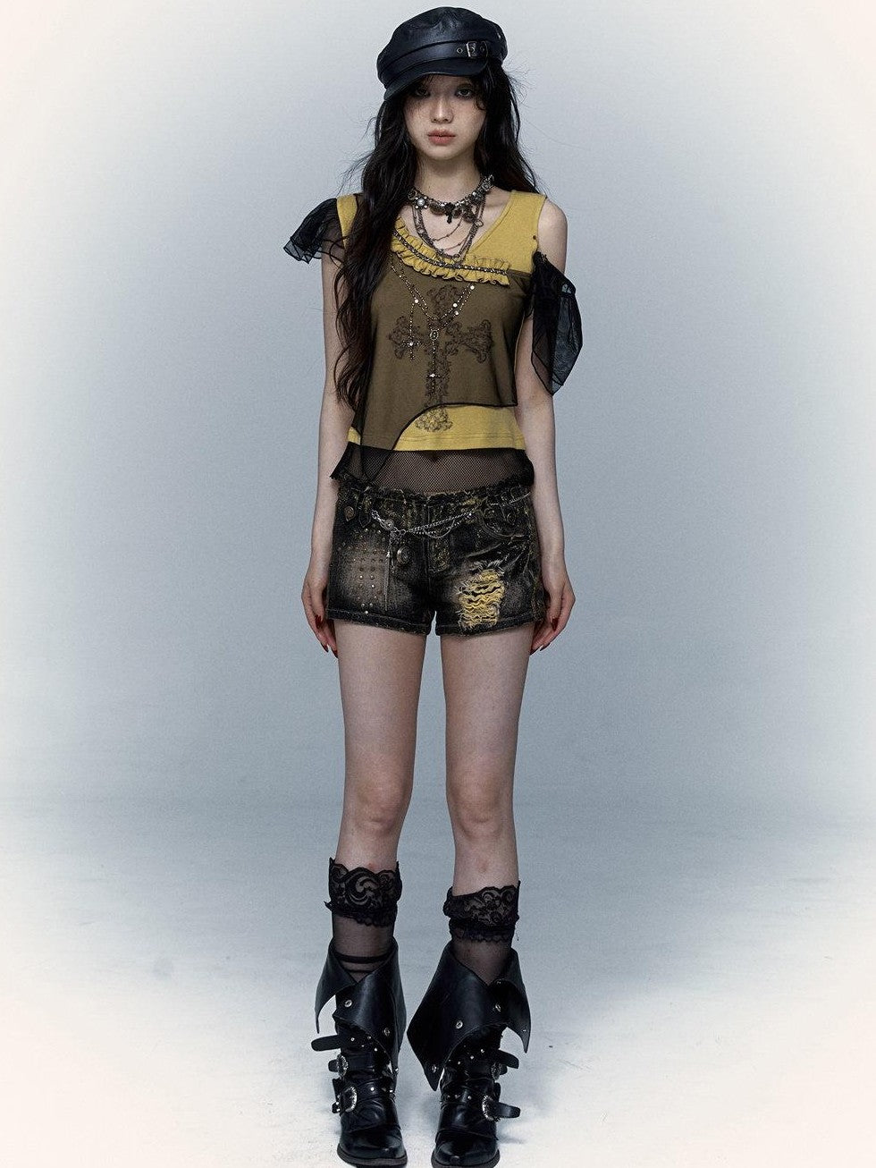 NO ROMANCE Yellow Black Asymmetric Rhinestone Cross Print Women'S Short Sleeve T-Shirts