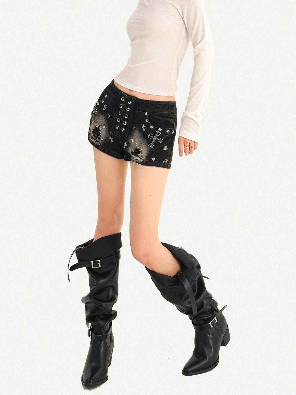 Nico Molly Cutout Metal High Neck Slim Fit Street Style Women Cotton Long Sleeve T-Shirts