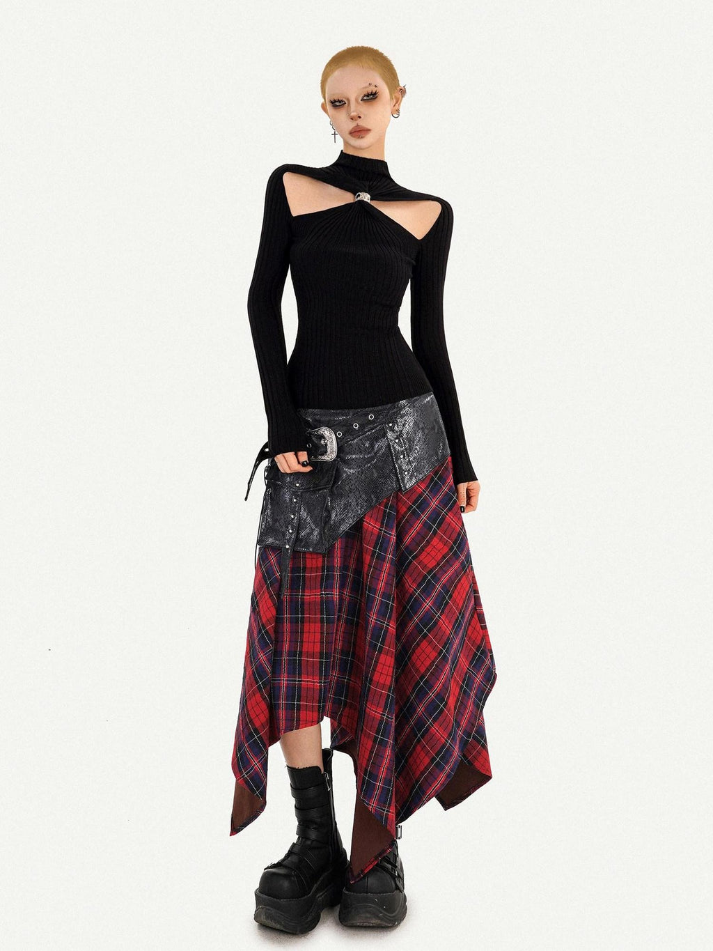Nico Molly Edgy Cutout Slim Fit High Neck Long Sleeve Black Pullover Knitwear