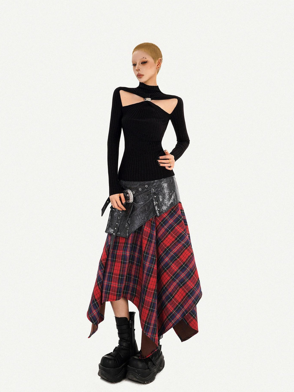 Nico Molly Edgy Cutout Slim Fit High Neck Long Sleeve Black Pullover Knitwear
