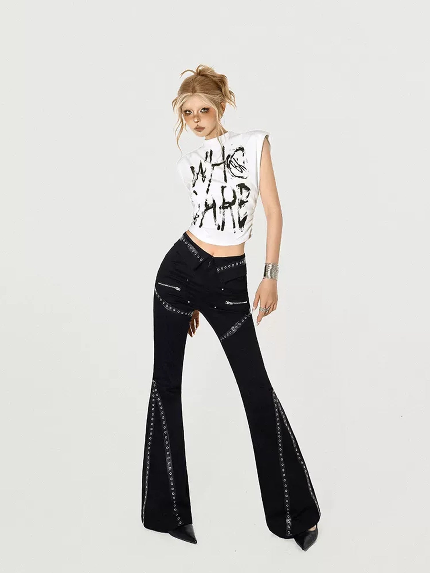 Nico Molly Graphic Print Slim Fit Street Mock Neck Short Sleeve Red White Basic Crop Tops