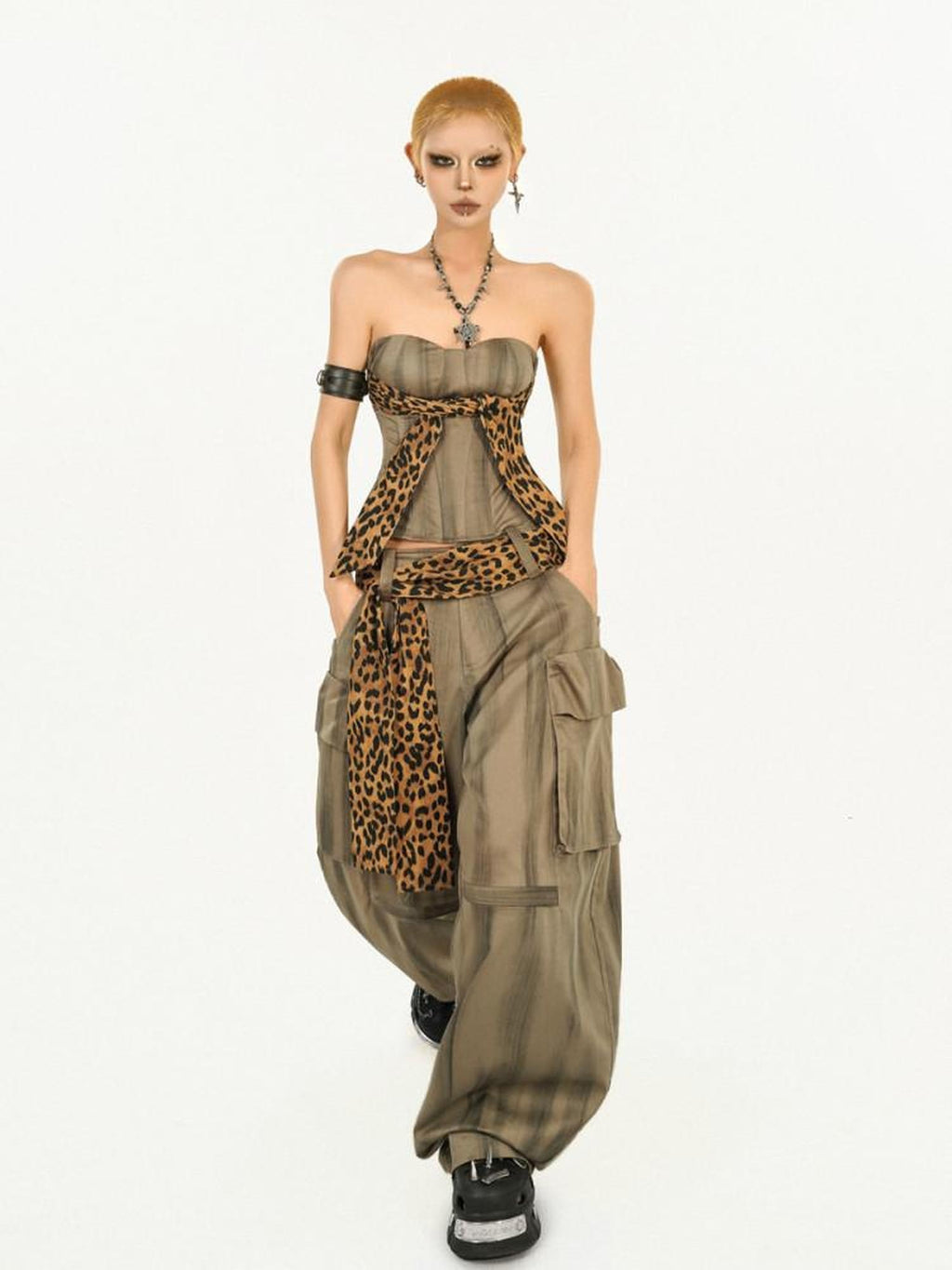 Nico Molly High Waist Leopard Print Vintage Pocket Detail Wide Leg Women Cargo Pants