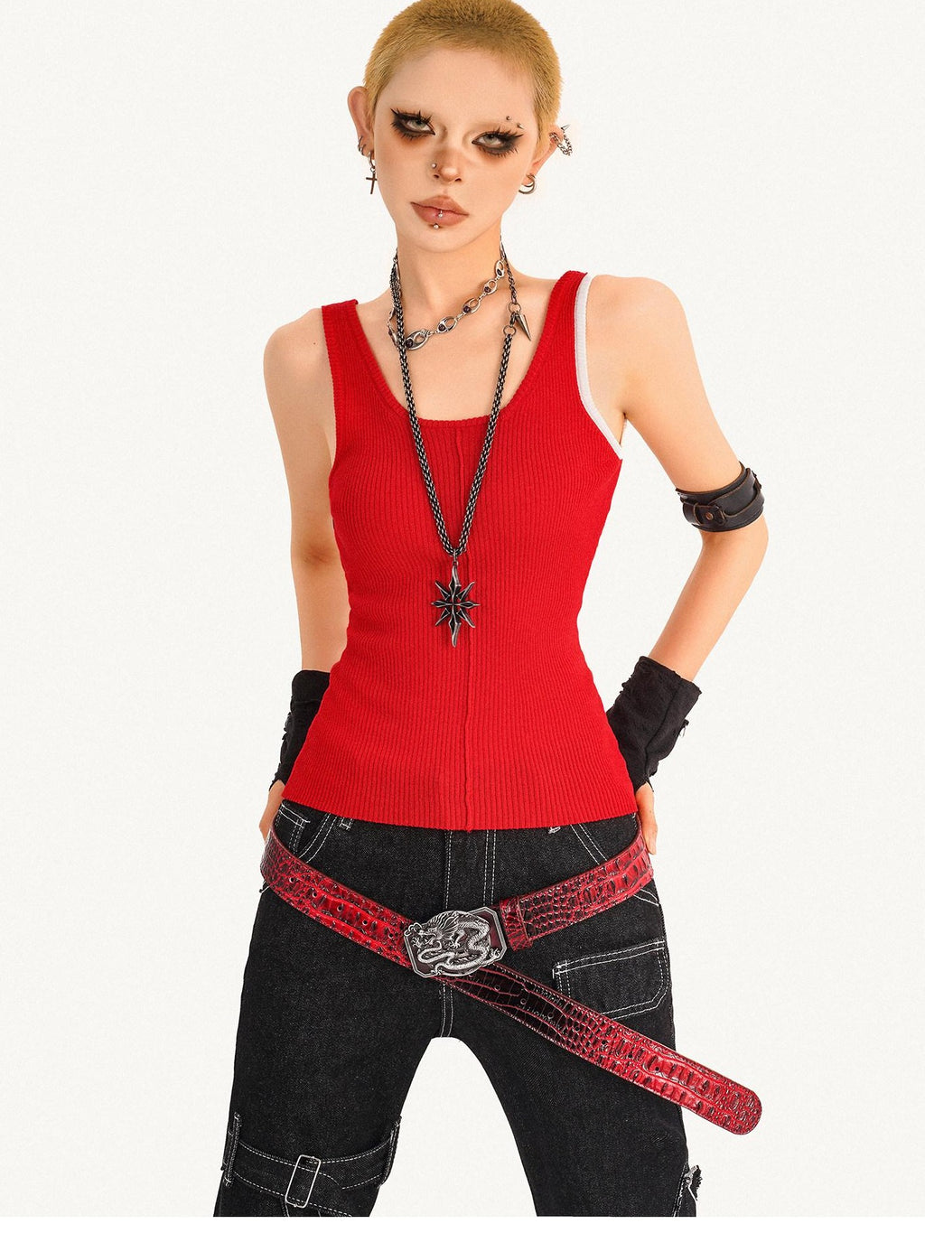 Nico Molly Slim U Neck Red Strap Trim One Size Womens Casual Essential Tank Tops