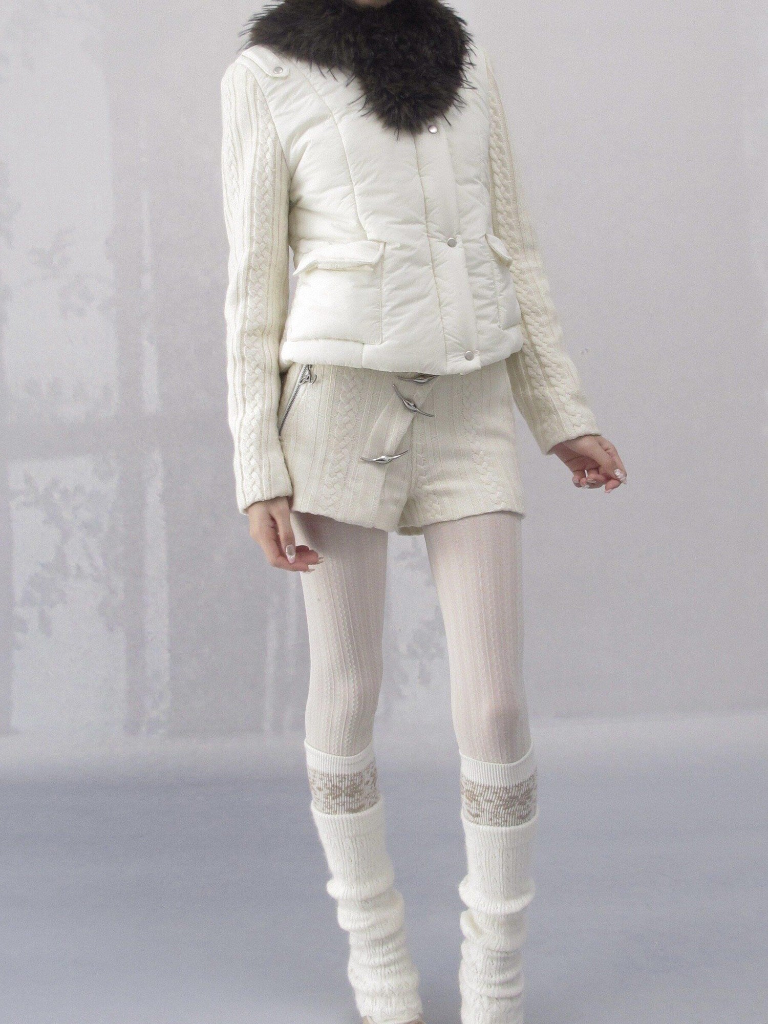 OPEN AESTHETIC 96 Percent Cotton Filled Slim Fit Fur Collar Cropped Cream Puffer Jackets