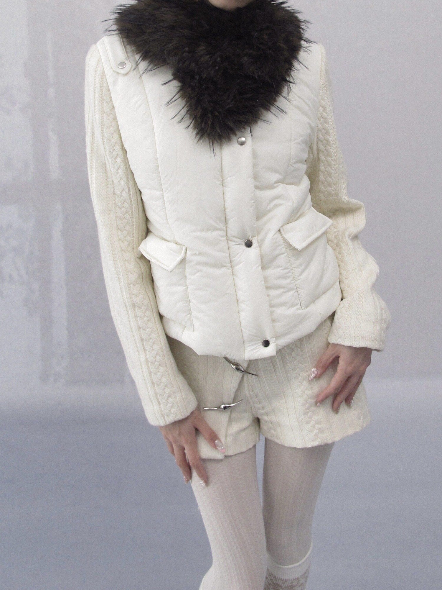 OPEN AESTHETIC 96 Percent Cotton Filled Slim Fit Fur Collar Cropped Cream Puffer Jackets