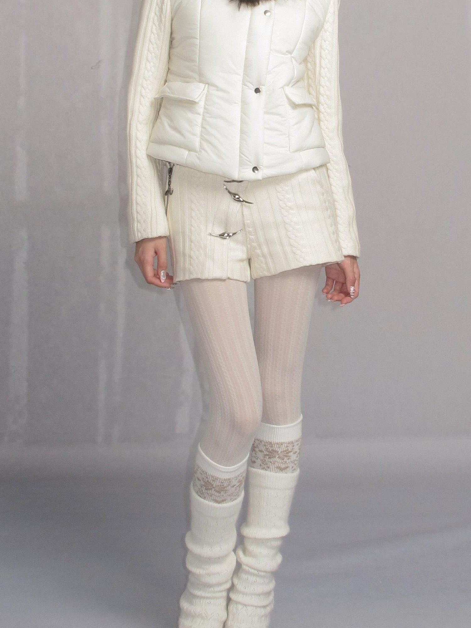 OPEN AESTHETIC 96 Percent Cotton Filled Slim Fit Fur Collar Cropped Cream Puffer Jackets