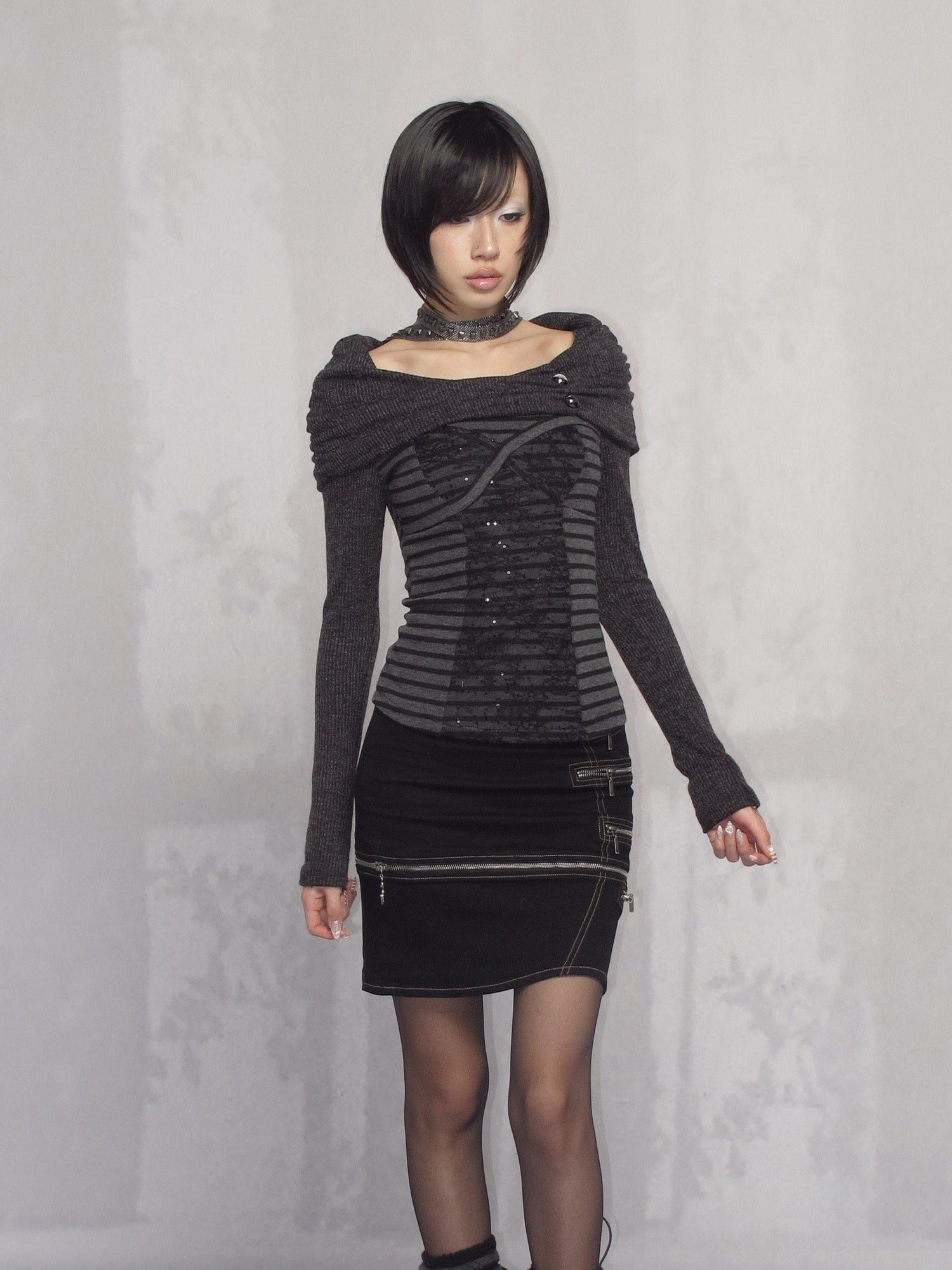 OPEN AESTHETIC Dark Metal Striped Slim Fit Boat Neck For Women Black Knit Long Sleeve T-Shirts