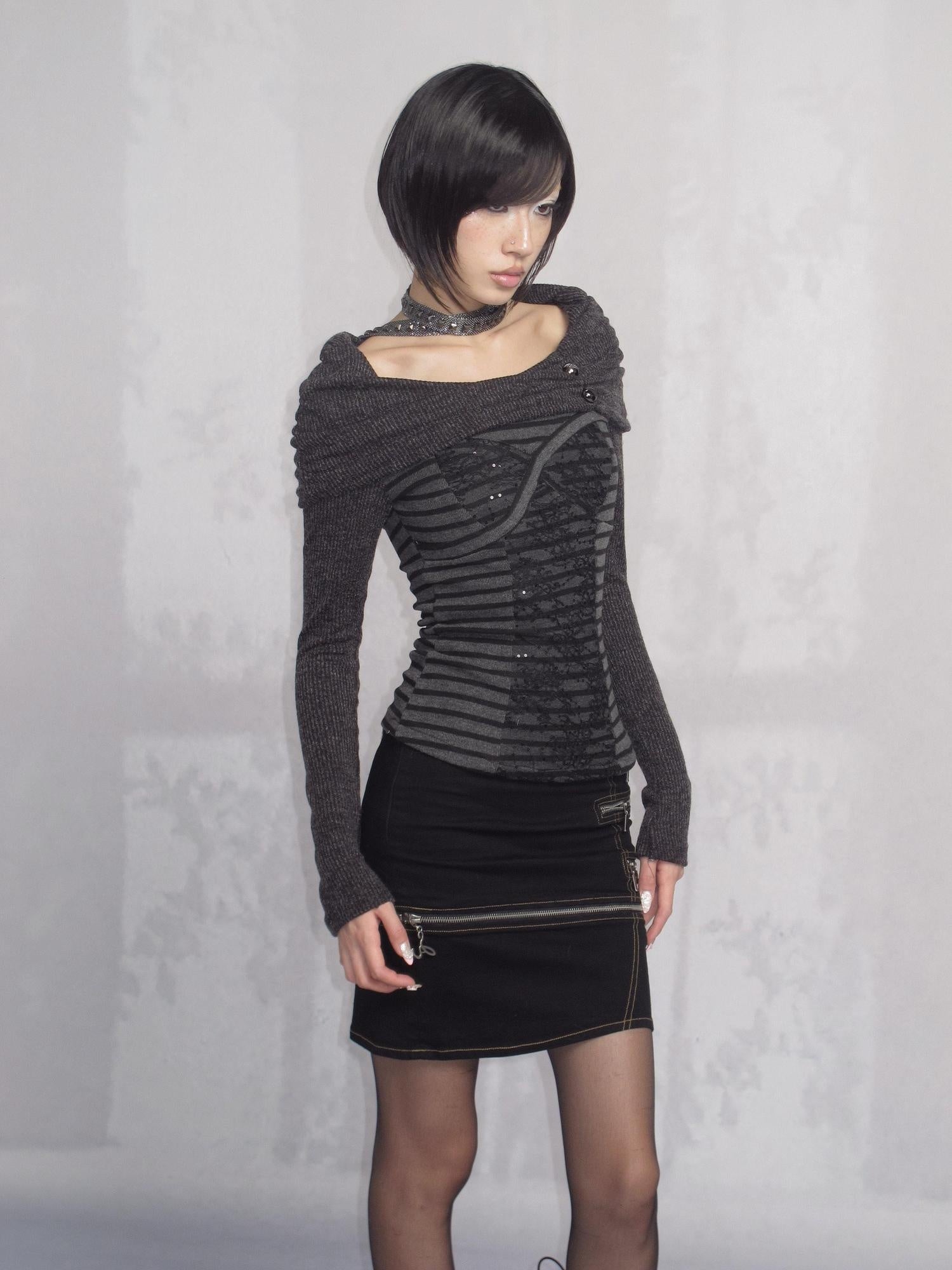 OPEN AESTHETIC Dark Metal Striped Slim Fit Boat Neck For Women Black Knit Long Sleeve T-Shirts