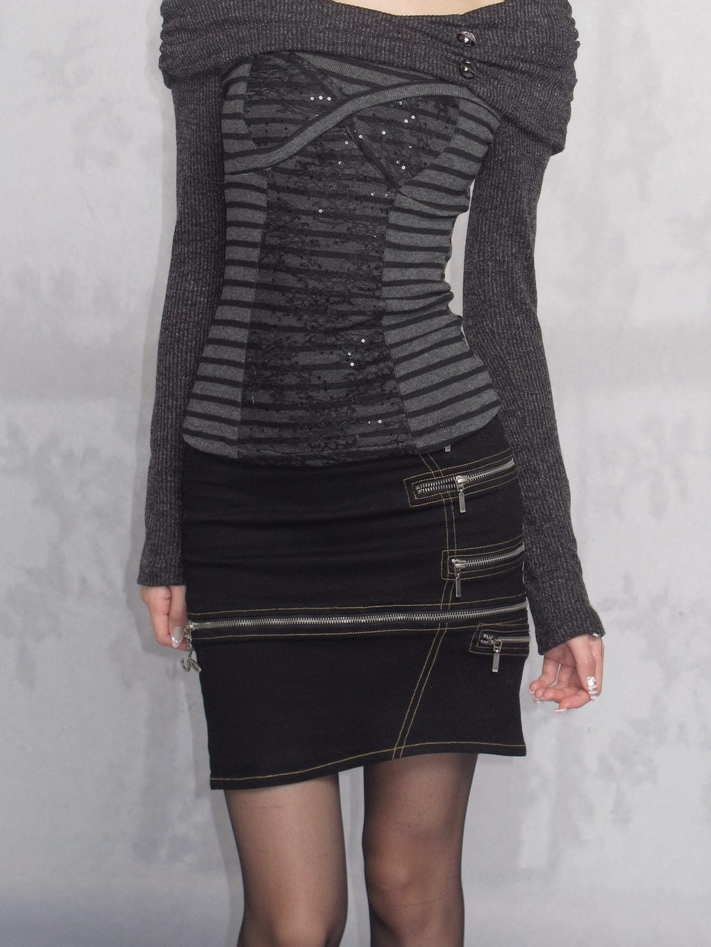 OPEN AESTHETIC Dark Metal Striped Slim Fit Boat Neck For Women Black Knit Long Sleeve T-Shirts