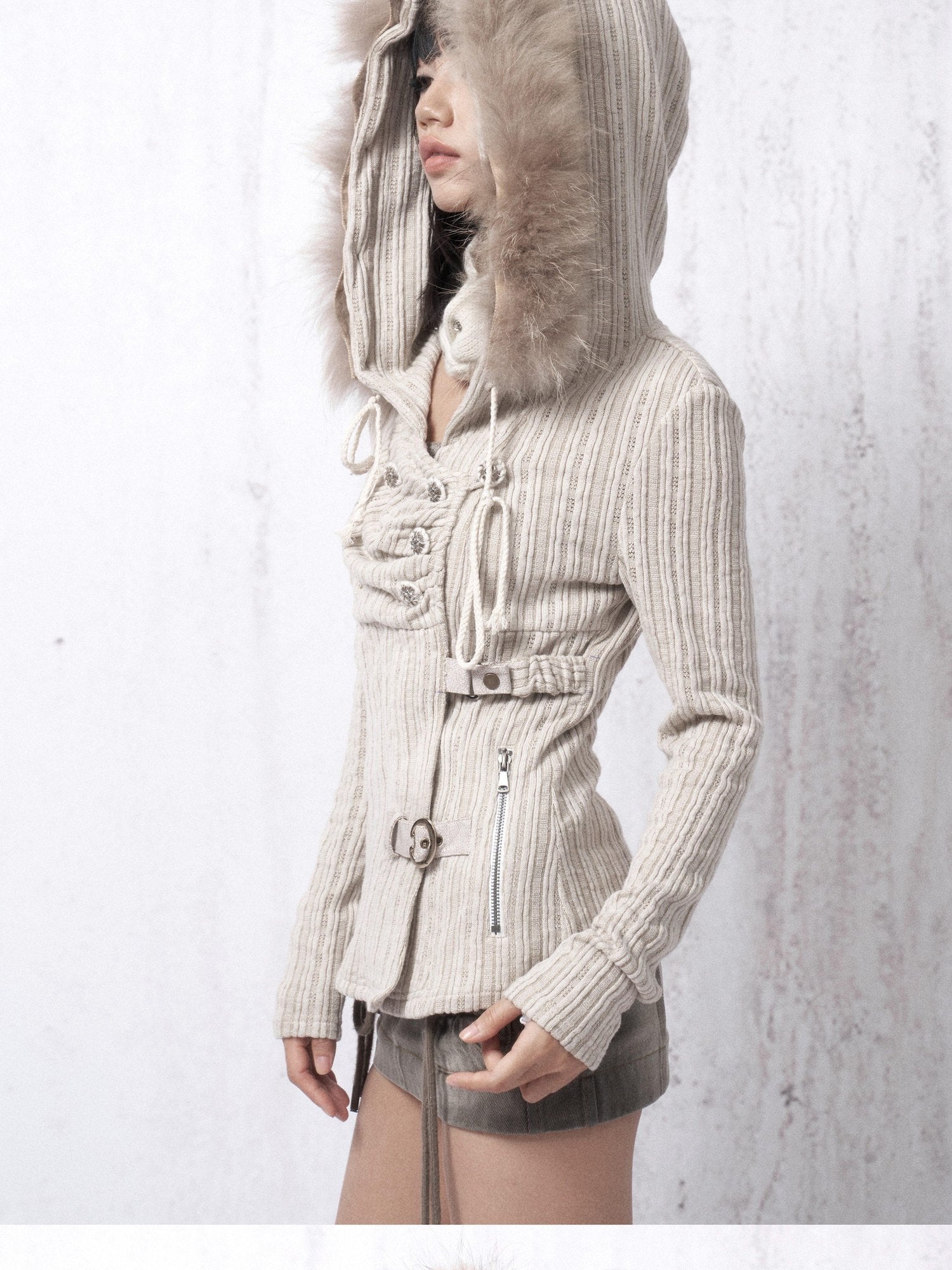 OPEN AESTHETIC Soft Knitted Cotton Slim Fit Vintage Hooded Zip Up Girls Striped Cream Hoodies