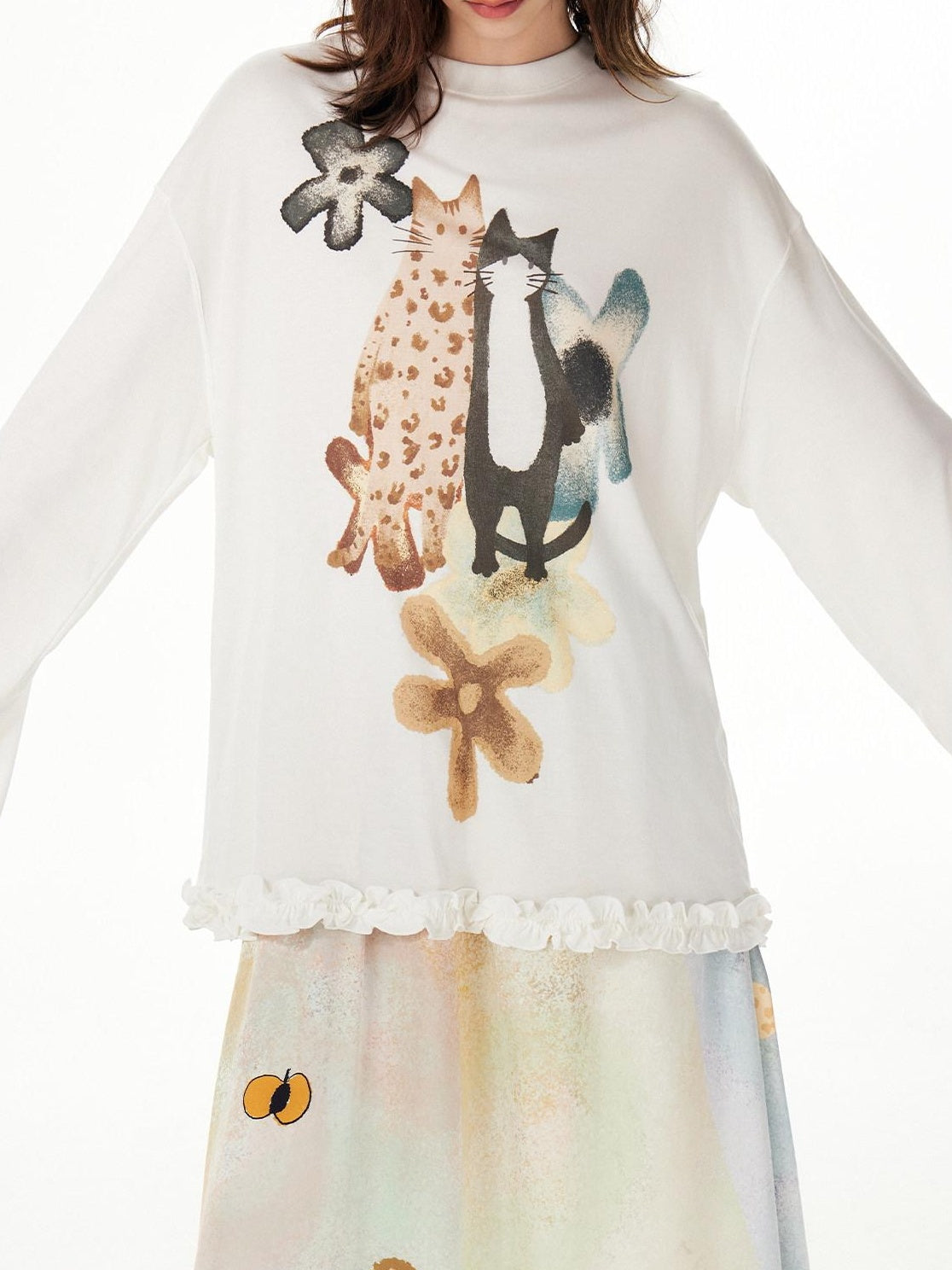 Outthe Blue Artistic Animal Print Relaxed Dropped Shoulder White Casual Long Sleeve T-Shirts
