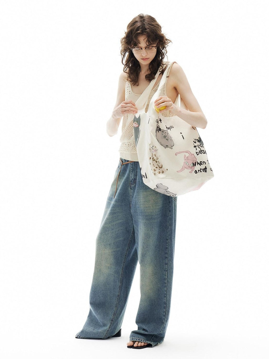 Outthe Blue Bow Accent Sweet Magnetic Closure Casual Polyester Ivory Tote Bags
