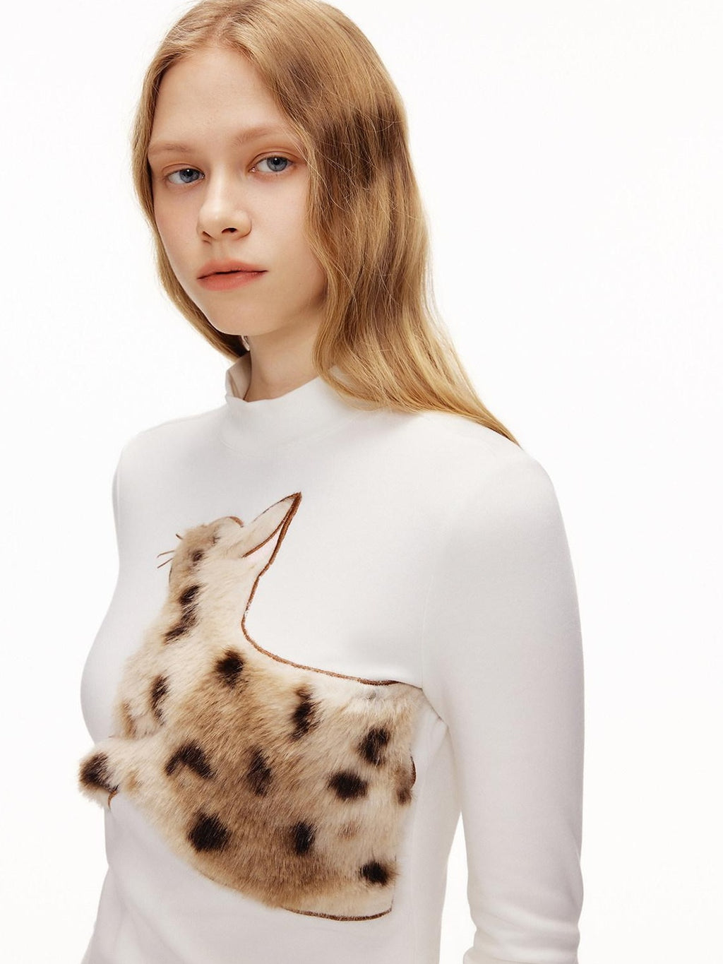 Outthe Blue Cozy Viscose Long Sleeve Slim Fit Applique Mock Neck Women Animal T-Shirts