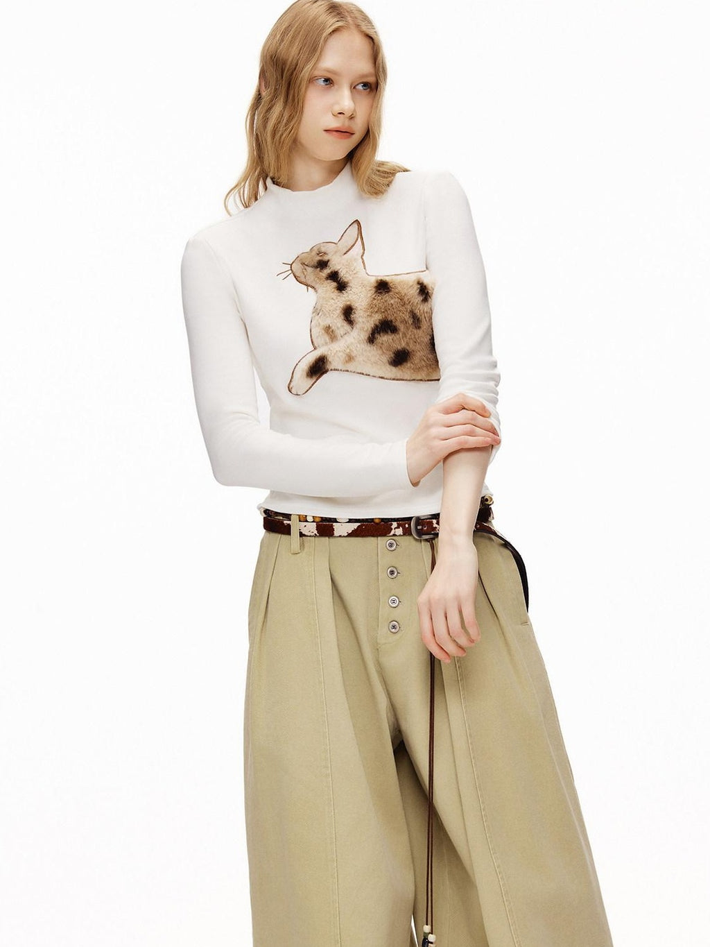 Outthe Blue Cozy Viscose Long Sleeve Slim Fit Applique Mock Neck Women Animal T-Shirts