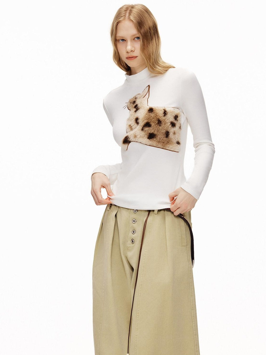 Outthe Blue Cozy Viscose Long Sleeve Slim Fit Applique Mock Neck Women Animal T-Shirts