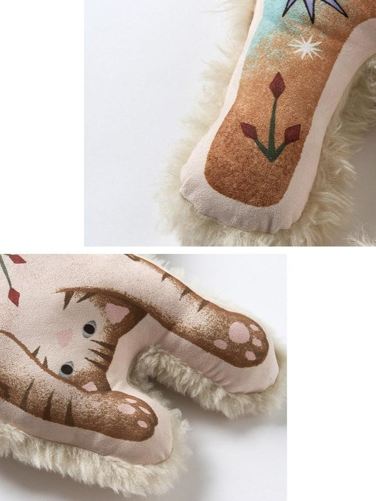 Outthe Blue Cute Cartoon C Shaped Printed Polyester Neck Pillow Home Office Bedroom Jewelry