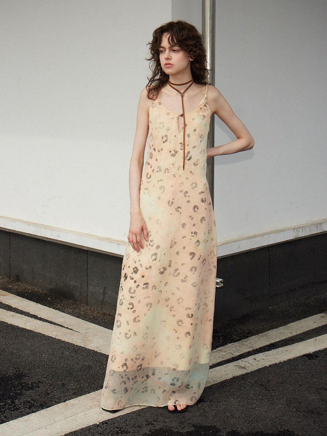Outthe Blue Elegant Fitted Waist Spaghetti Strap V-neck A Line Almond Print Maxi Dresses