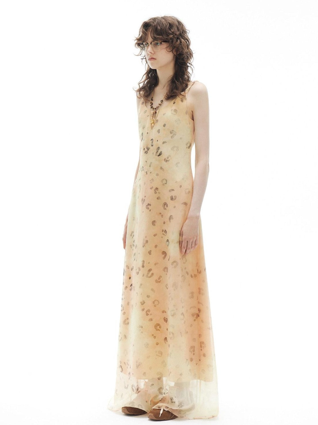 Outthe Blue Elegant Fitted Waist Spaghetti Strap V-neck A Line Almond Print Maxi Dresses