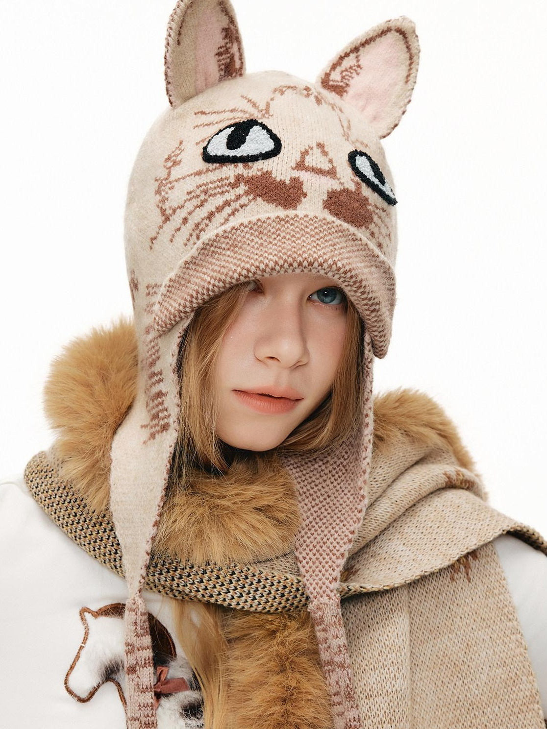 Outthe Blue High Breathability Casual Knit Round Top Women Animal Pattern Light Beige Hats