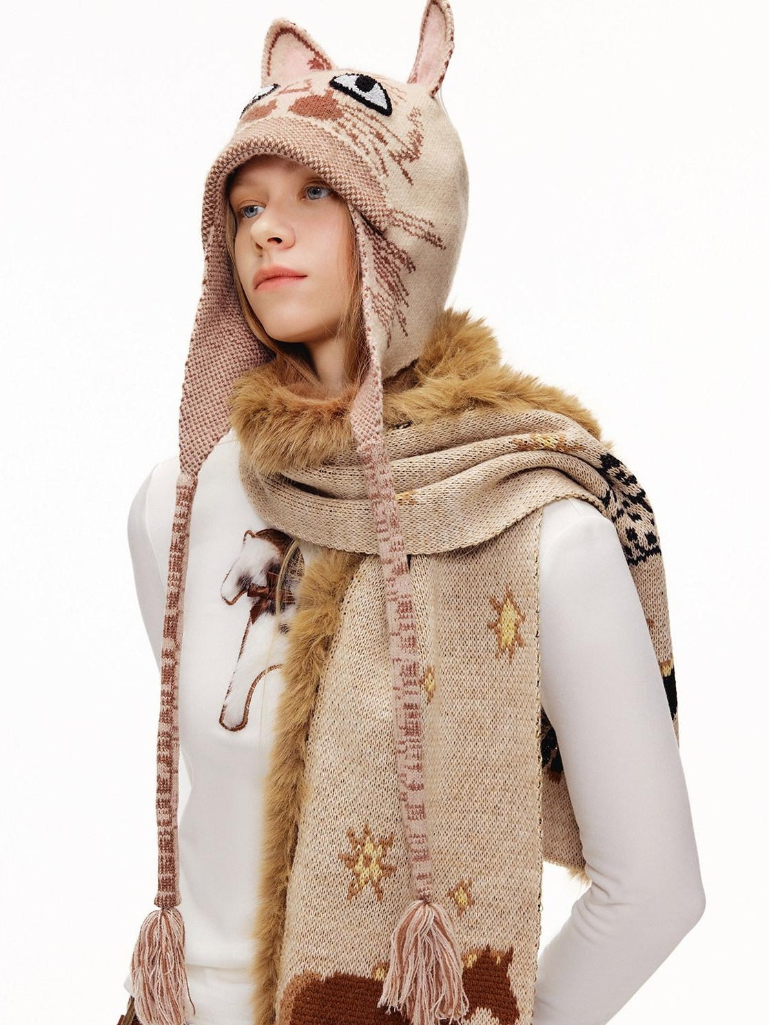 Outthe Blue High Breathability Casual Knit Round Top Women Animal Pattern Light Beige Hats