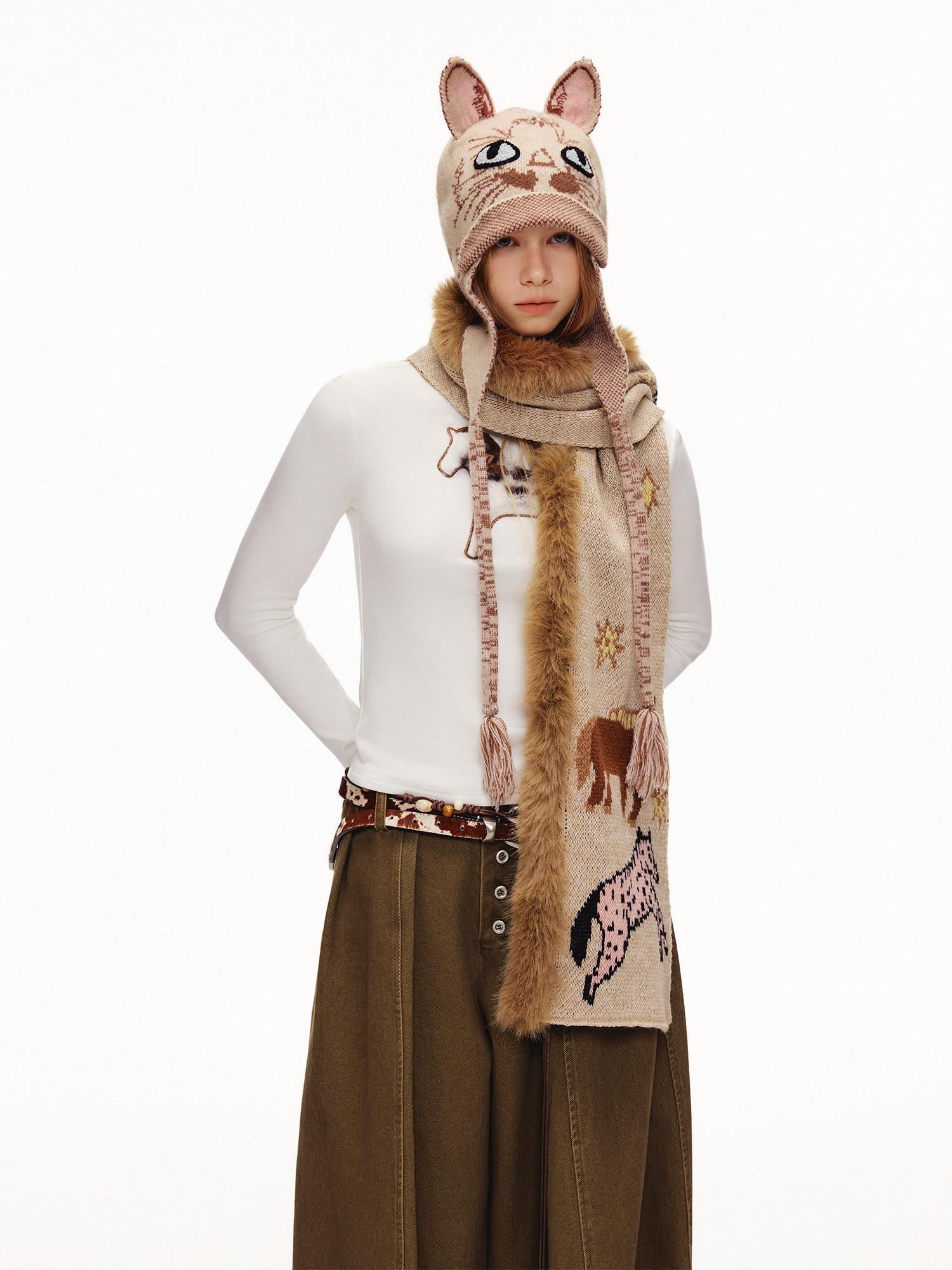 Outthe Blue High Breathability Casual Knit Round Top Women Animal Pattern Light Beige Hats