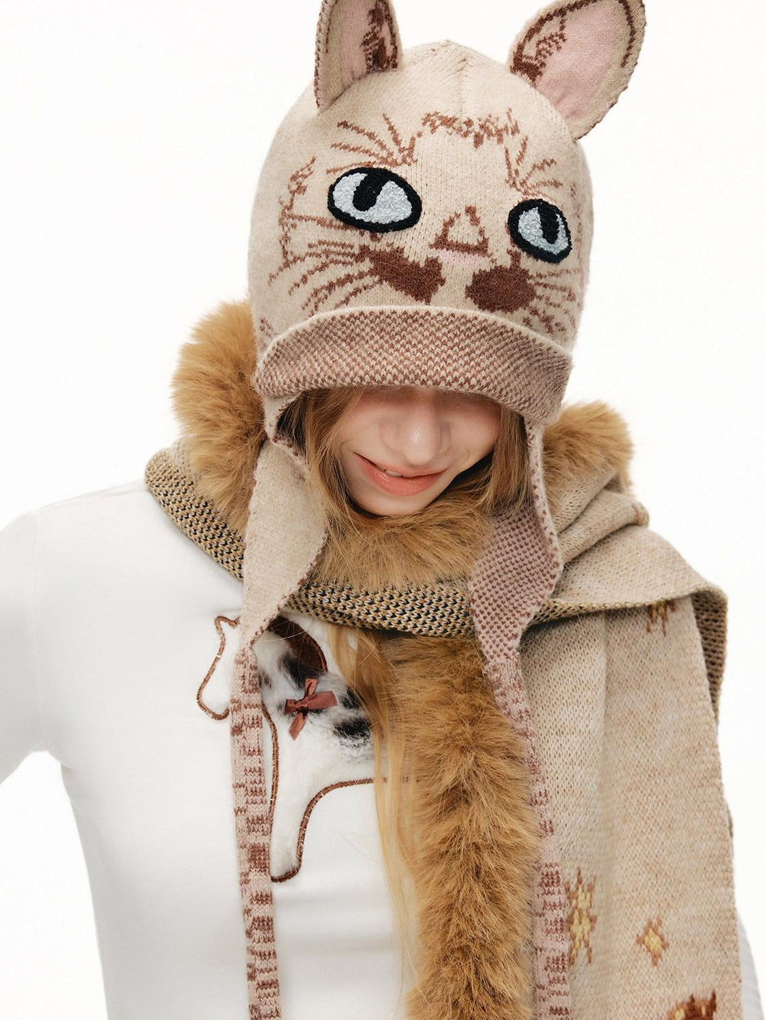 Outthe Blue High Breathability Casual Knit Round Top Women Animal Pattern Light Beige Hats