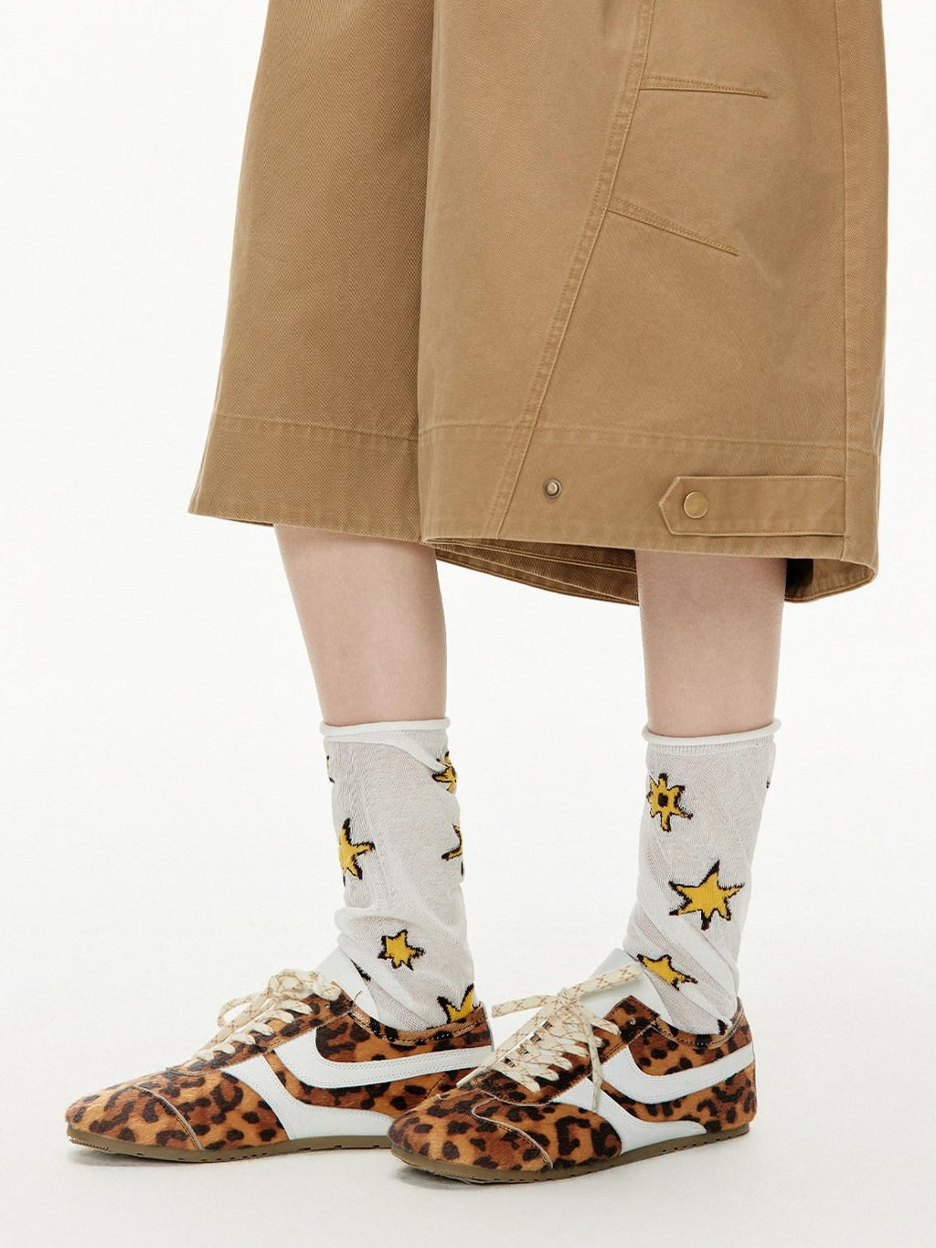 Outthe Blue Soft Cotton Blend Unique Polka Dot Women Ankle Crew Fashion Socks