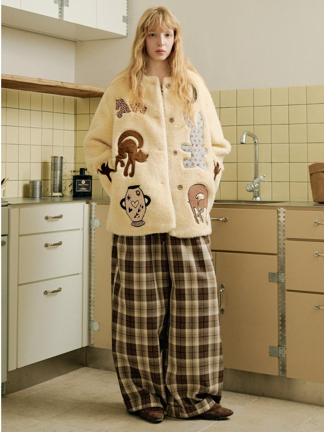 Outthe Blue Thick Animal Print Loose Fit Round Neck Button Women Beige Wool Blend Jackets