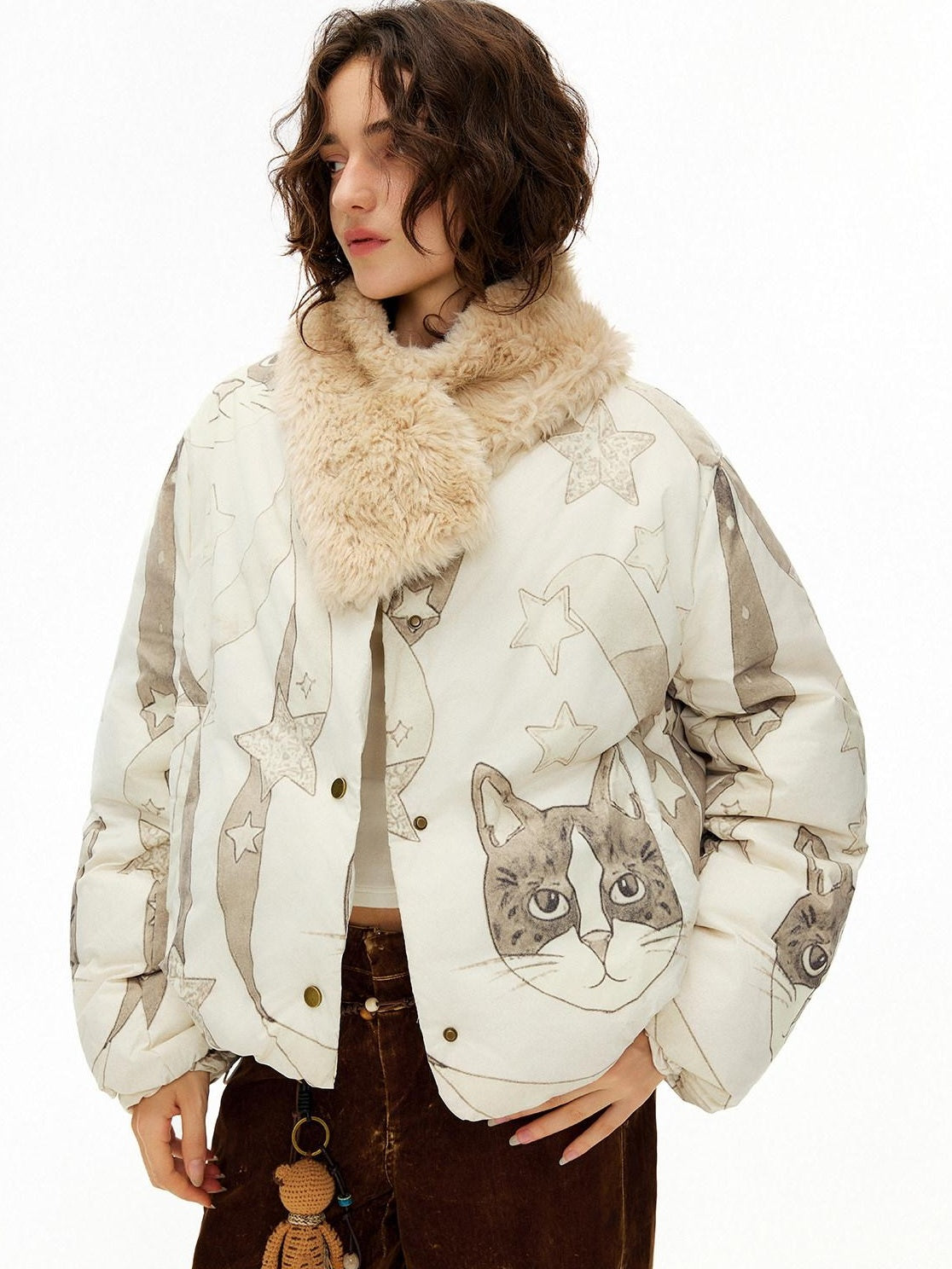 Outthe Blue Warm 90% Duck Down Short Cartoon Print Commuter Women Light Beige Down Jackets