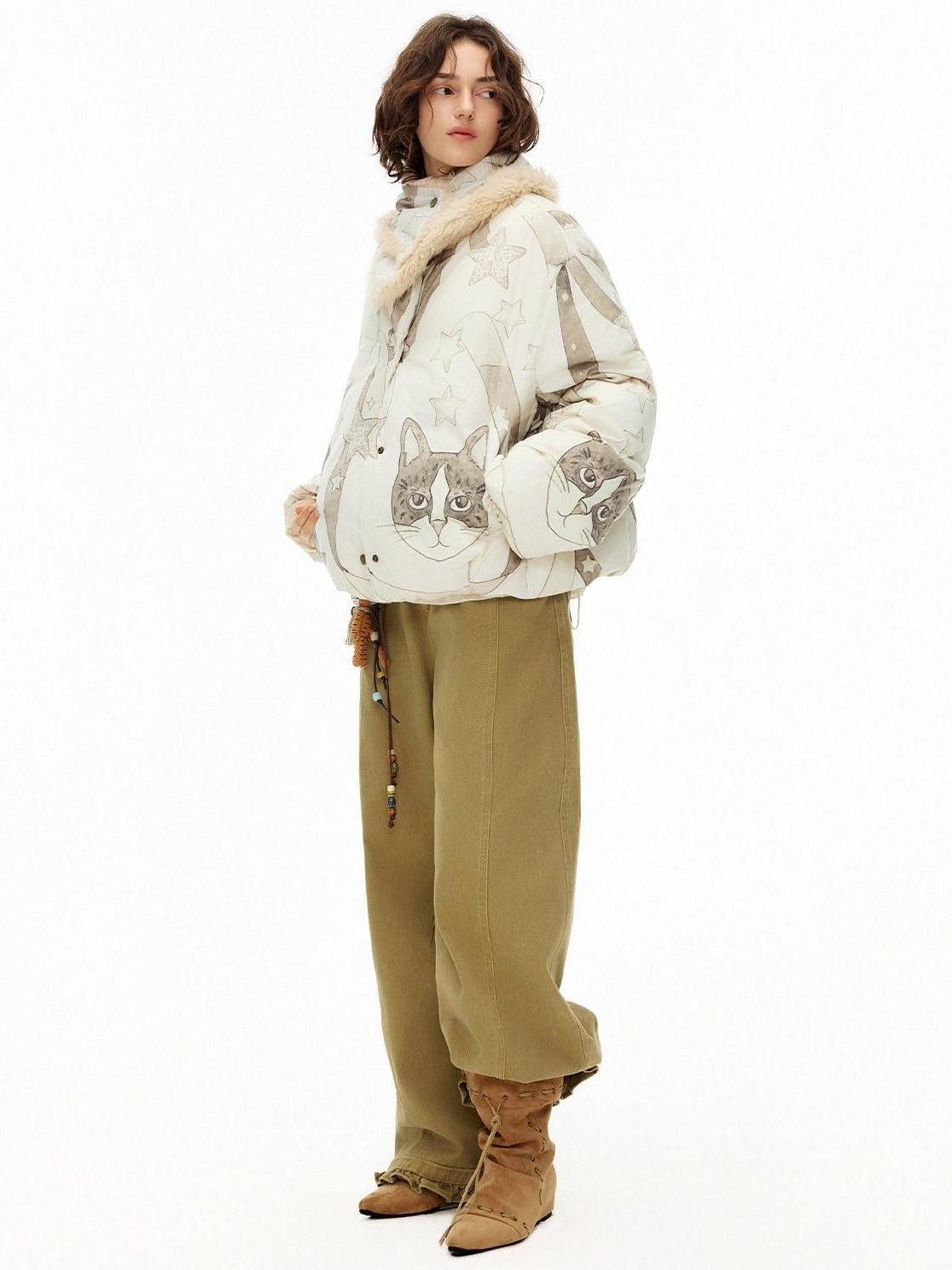 Outthe Blue Warm 90% Duck Down Short Cartoon Print Commuter Women Light Beige Down Jackets