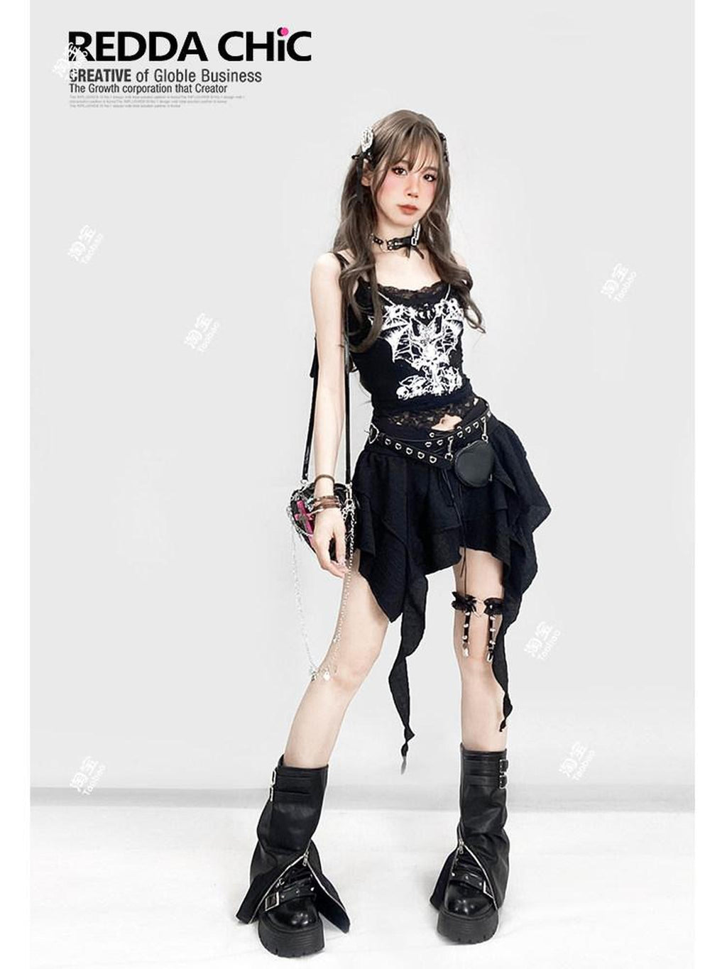 REDDACHIC Black Gothic Lace Letter Print Cropped Slim Fit Women'S Camisoles