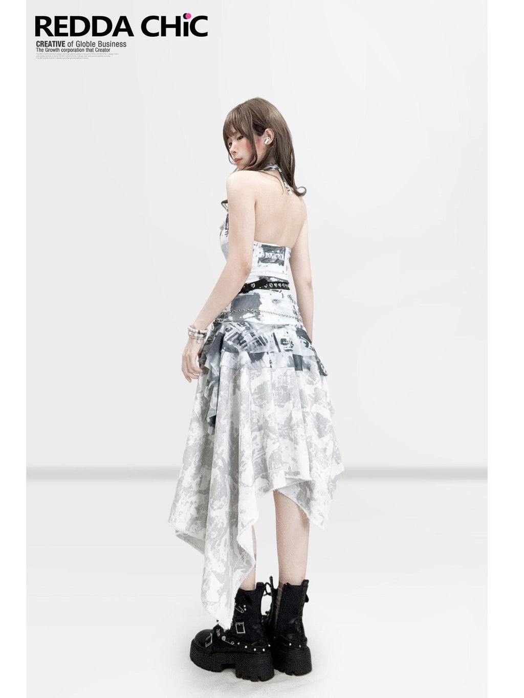 REDDACHIC Black White Asymmetric Halterneck Spaghetti Strap Women'S Fitted Top & Skirt Sets