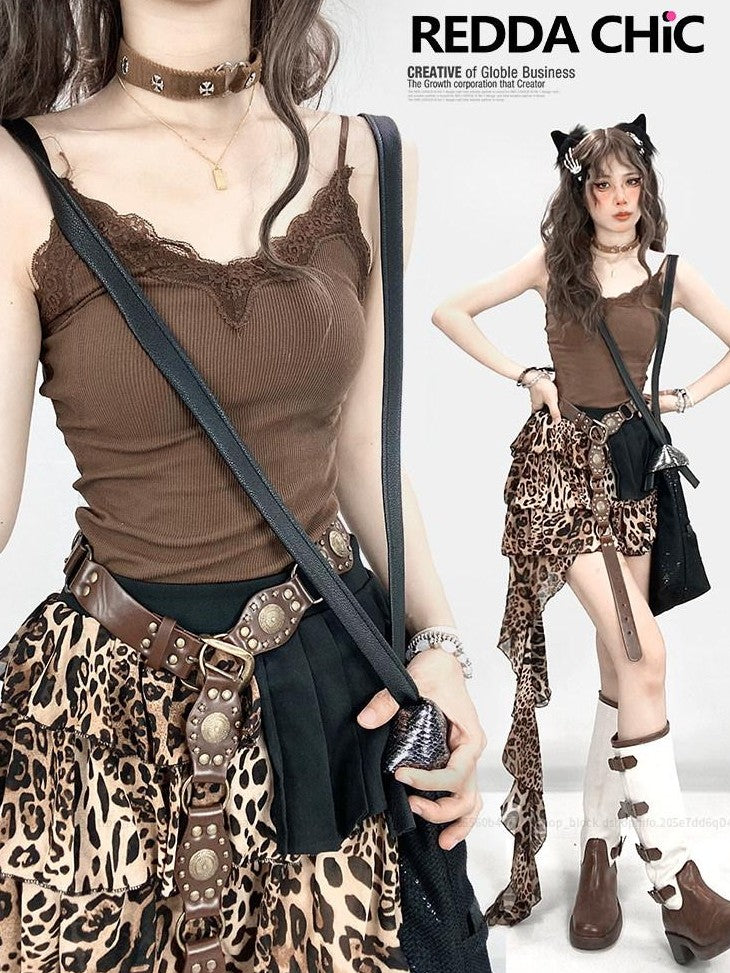 REDDACHIC Brown Lace Solid Built In Pad Slim Fit Women'S Knitted Camisoles