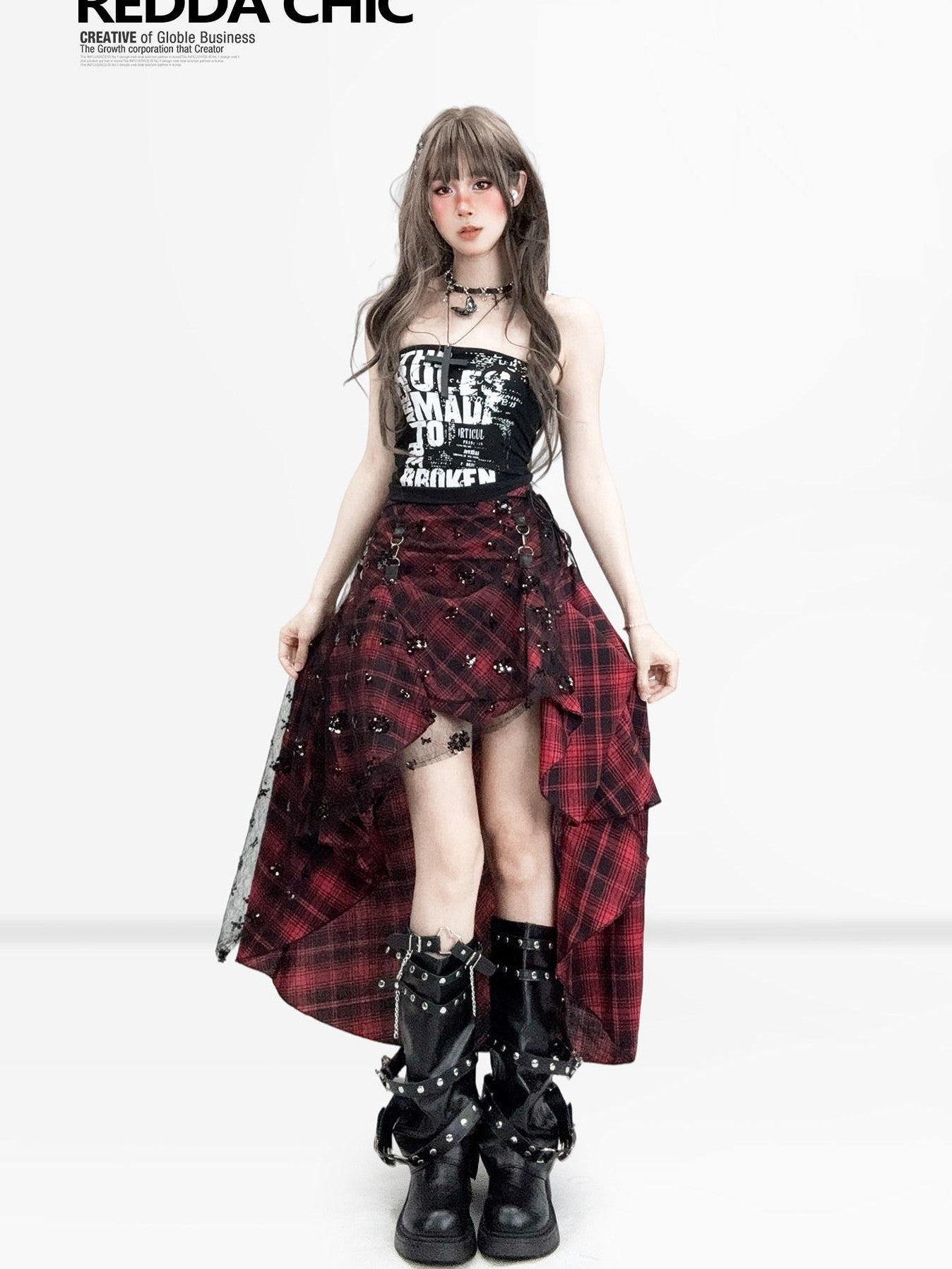 REDDACHIC Dark Subculture Letter Print Padded Fitted Short Women'S Tube Tops / Bandeaus