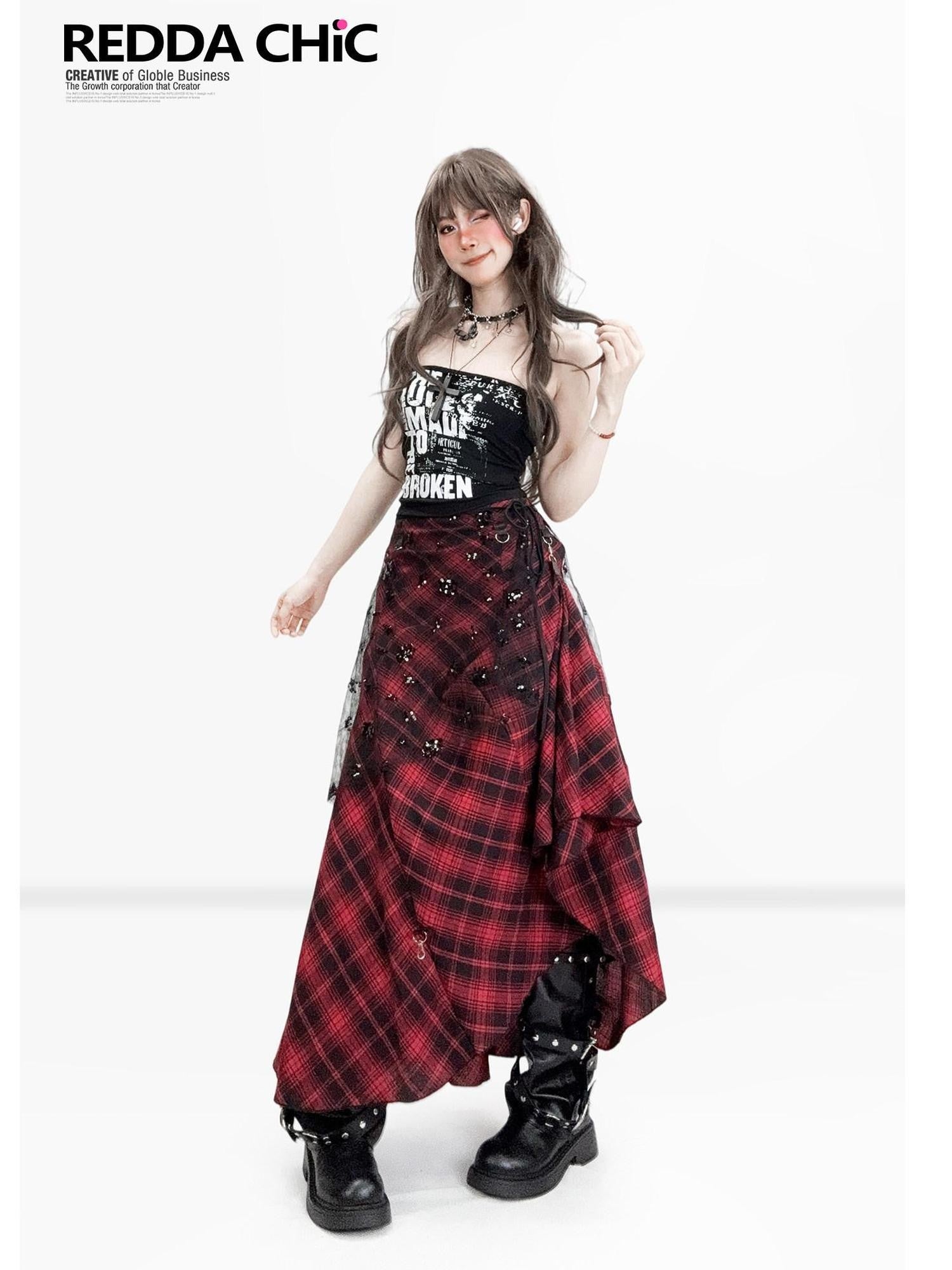 REDDACHIC Dark Subculture Letter Print Padded Fitted Short Women'S Tube Tops / Bandeaus