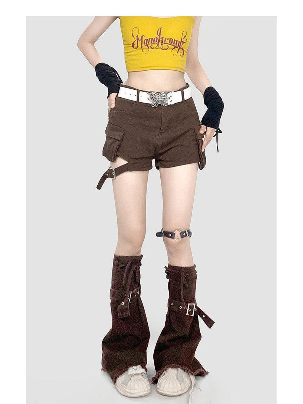 REDDACHIC Deep Brown Vintage Cargo Pocket High Waist Unique Design Women'S Denim Shorts