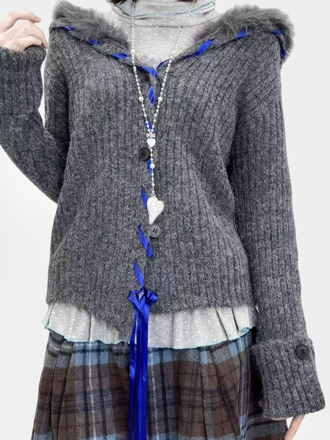 REDDACHIC Deep Gray Contrast Faux Fur V-neck Lapel Tie Women'S Knit Cardigans