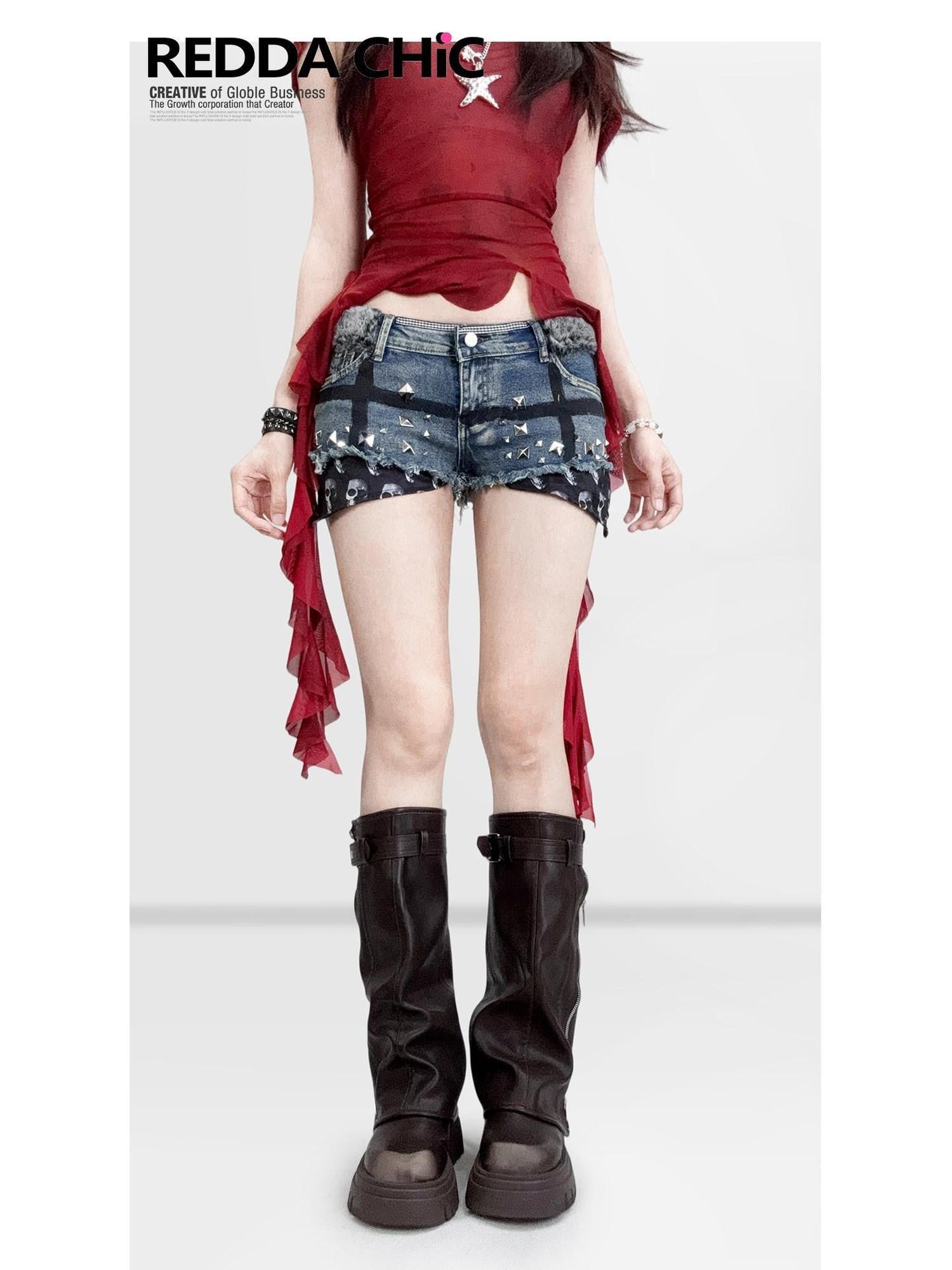 REDDACHIC Faux Fur Skull Cross Studded Women'S Stretch Cotton Denim Shorts