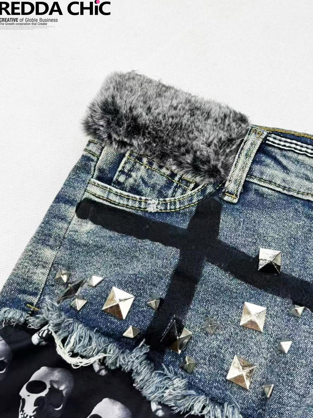 REDDACHIC Faux Fur Skull Cross Studded Women'S Stretch Cotton Denim Shorts