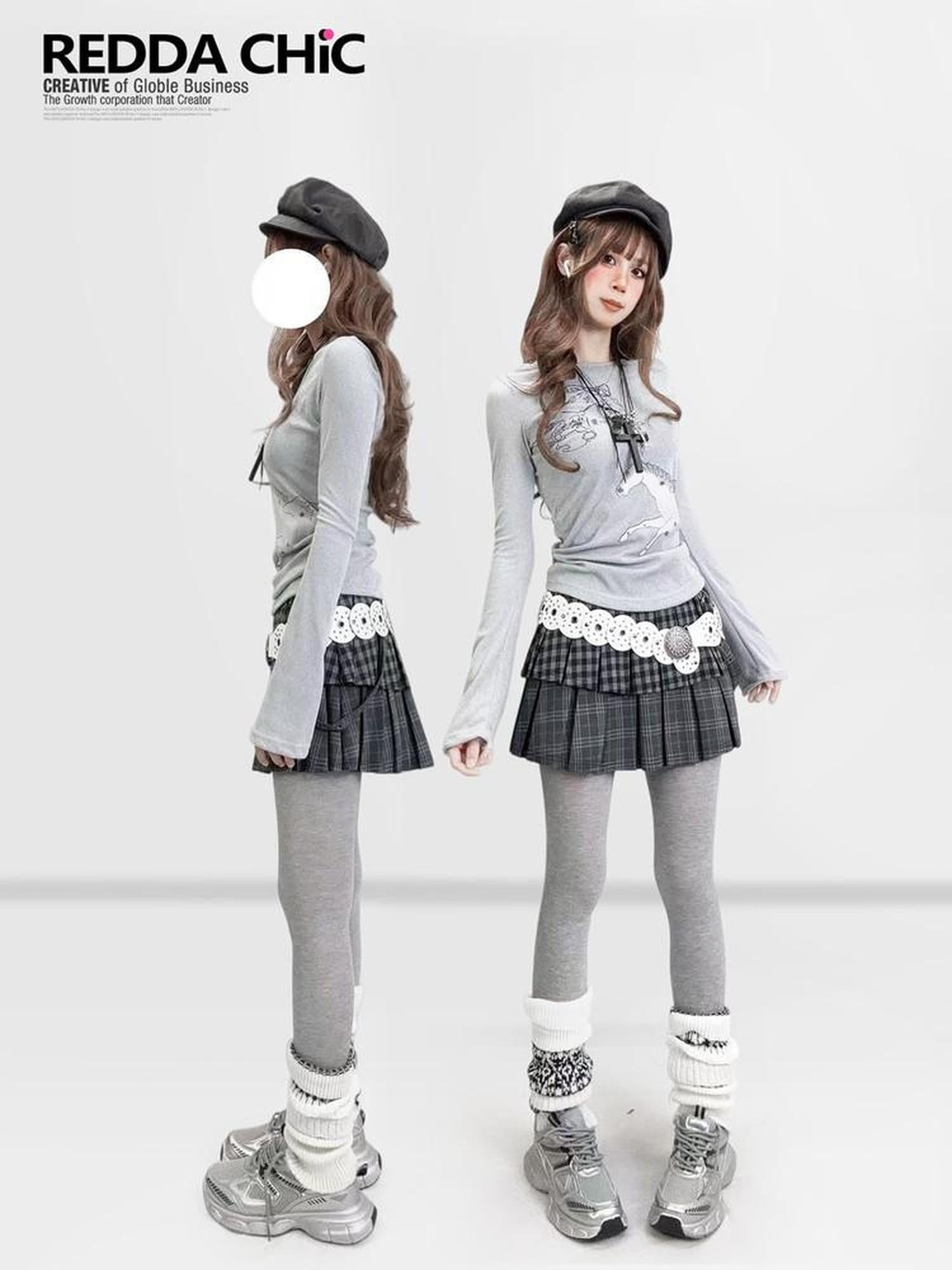 REDDACHIC Gray Cartoon Print Bell Sleeve Slim Women'S Derong Long Sleeve T-Shirts