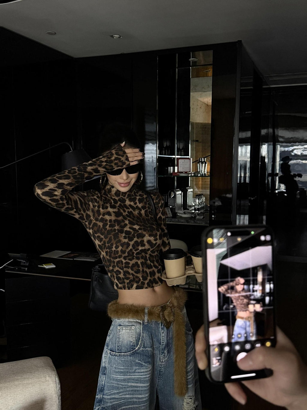 ZERO Breathable Leopard Print Slim Fit Standcollar Casual Women Long Sleeve Crop Tops