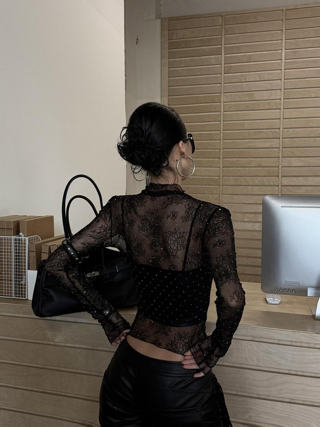 ZERO Rhinestone Slim Sexy Black Nylon Women Everyday Pullover Long Sleeve Crop Tops