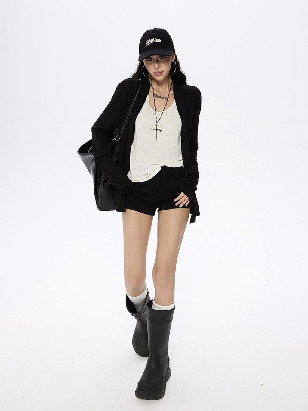 ZERO Washed Low Rise Casual Straight Zip Fly Mid Stretch Black Women Denim Shorts